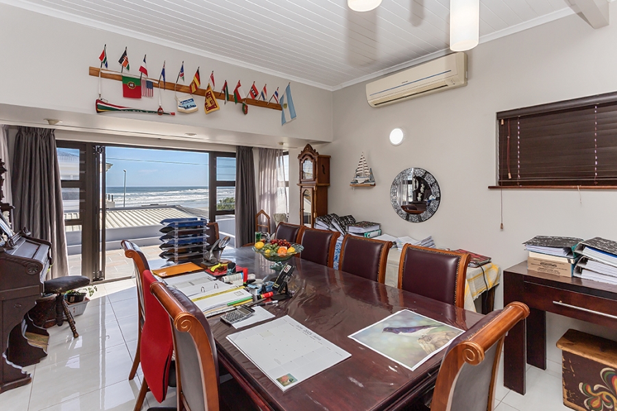 8 Bedroom Property for Sale in Melkbosstrand Central Western Cape